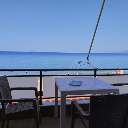 Villa Golden Ammos Sea View カラマキ エクステリア 写真